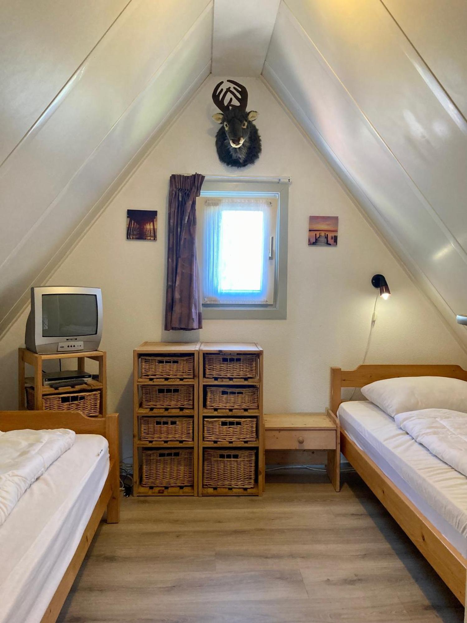 4 Pers. Holiday Home Petra With Solarium Anjum Buitenkant foto
